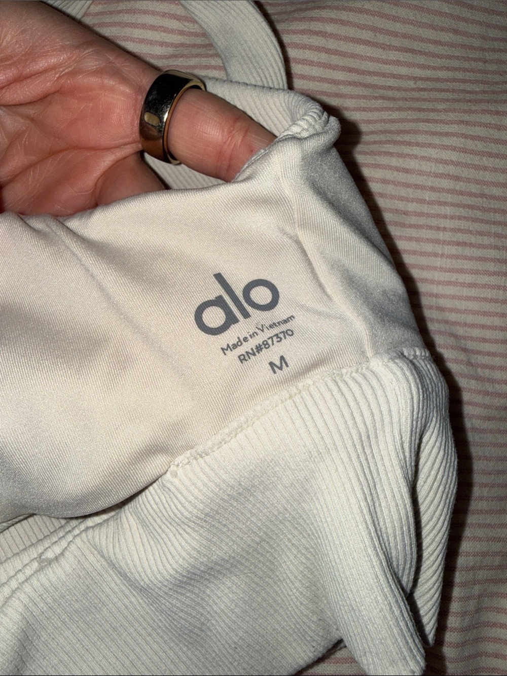 Alo yoga slit bra Ribbed medium - Picture 4 of 4